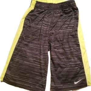 Youth Nike Dri-Fit Shorts Size Extra Large